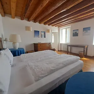 Collina Di Borgo San Mattia , Verona Italia